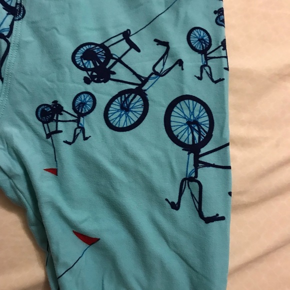 LuLaRoe OS bicycle leggings - Picture 2 of 2